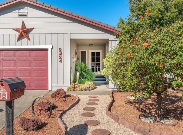 2424 Janis Way, Calistoga, CA 94515