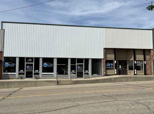 418 S MAIN Street, Rector, AR 72461