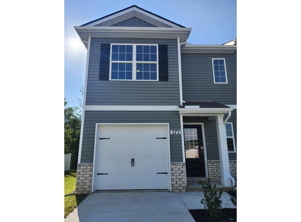 272 Dale Mires Lane, Baxter, TN 38544