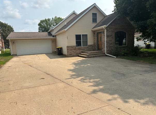 523 Davis Avenue, Westbrook, MN 56183