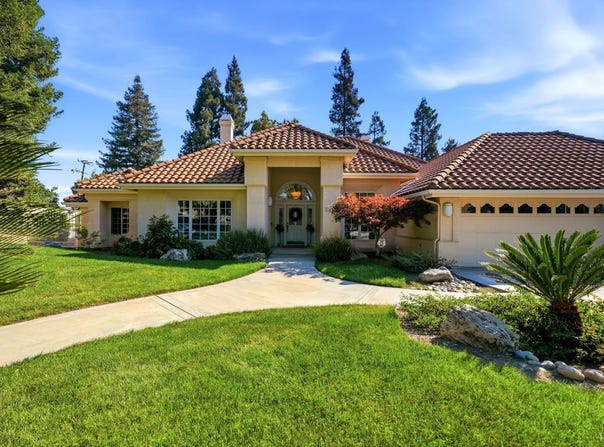 3403 E Vassar Court, Visalia, CA 93292