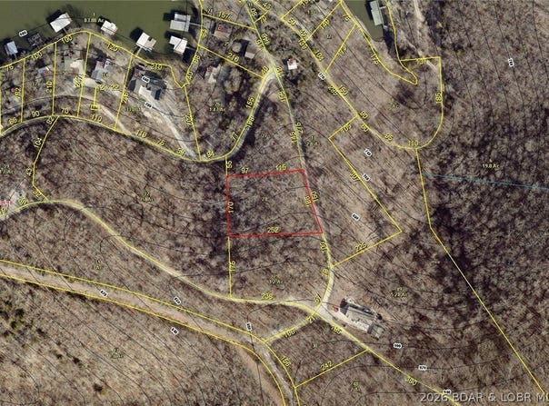 Aaron's Point Drive, Camdenton, MO 65020