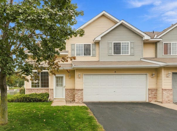 3534 Sterling Heights Drive, River Falls, WI 54022