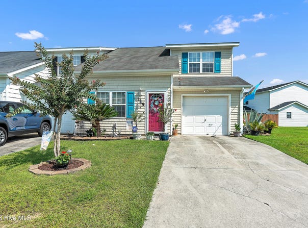 115 Jessie Circle, Hubert, NC 28539