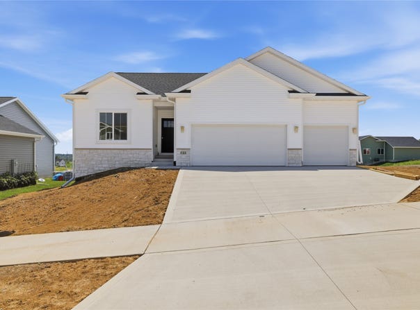 722 W Wright Road, Norwalk, IA 50211