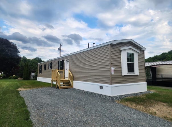 81 Cramton Road, Castleton, VT 05735