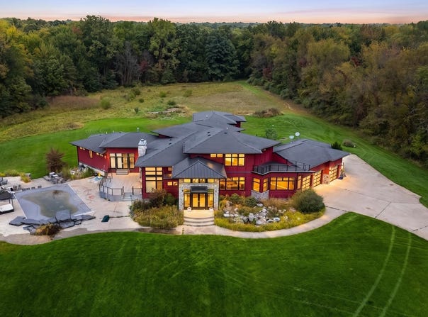 9717 E V Avenue, Vicksburg, MI 49097