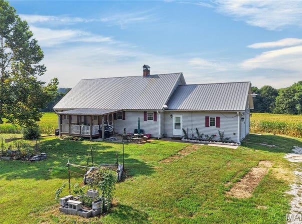 23347 S Highway 7, Richland, MO 65556