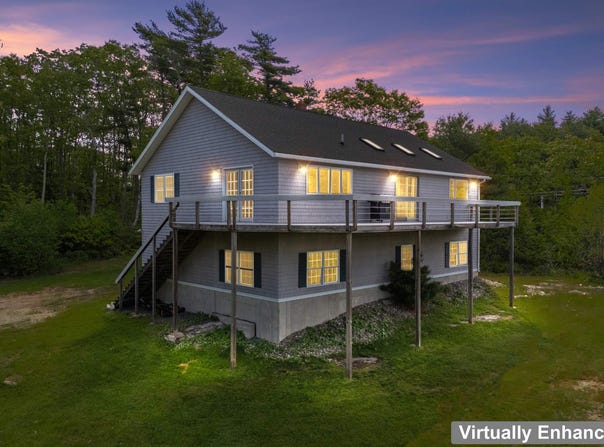 1 Echo Lake Rd, Bootbay Harbor, ME 04538