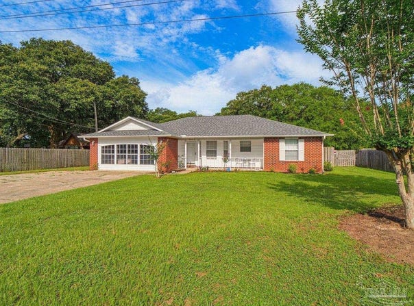 5613 Windermere Trace, Pace, FL 32571