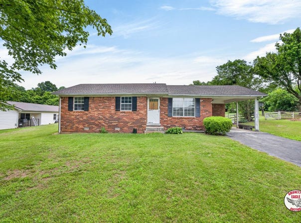 919 Rainbow Dr., Albany, KY 42602