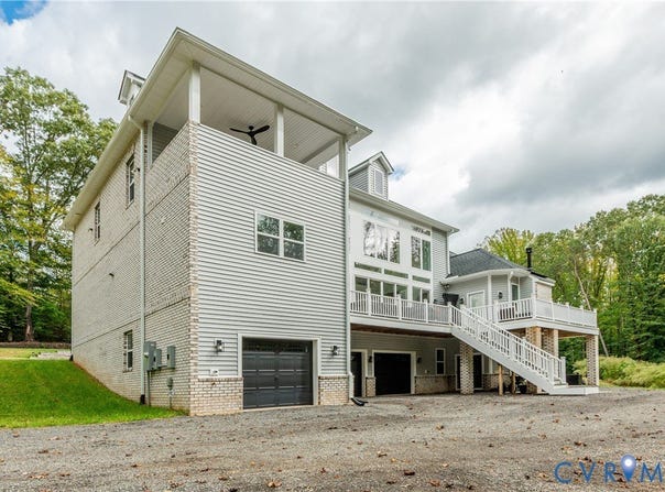 1433 River Rd, Crozier, VA 23039