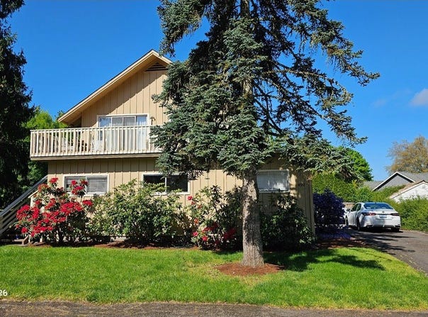 488 WALNUT Ln, Eugene, OR 97401