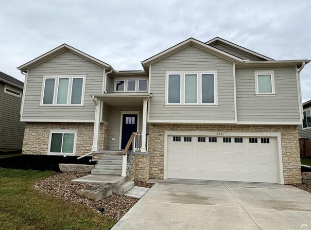 5331 Fort Benton Drive, Lawrence, KS 66049