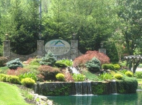 71 Silverado Rd, Whittier, NC 28789
