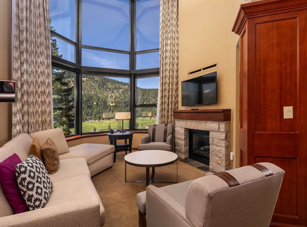 400 Resort Road, Olympic Valley, CA 96146-0000