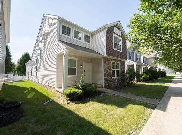5595 Eagle River Drive, Dublin, OH 43016