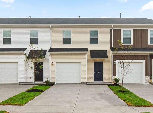 321 Abingdon Way, Greer, SC 29651