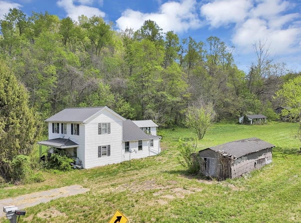 7045 State Route 218, Gallipolis, OH 45631