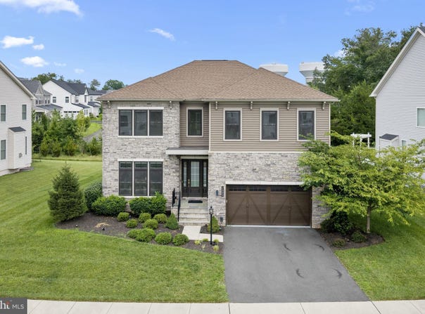 24590 LENAH CROSSING Drive, ALDIE, VA 20105