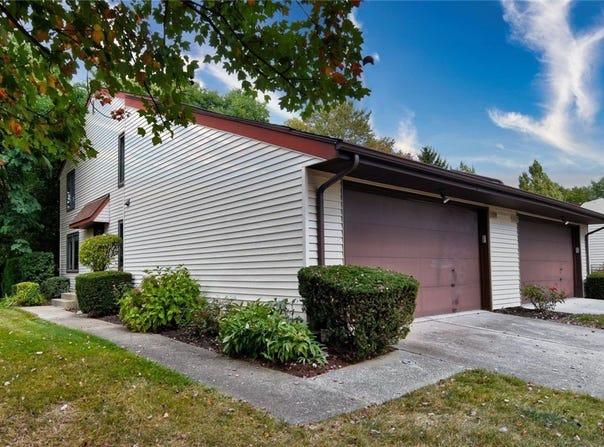 32623 Jefferson Drive, Solon, OH 44139