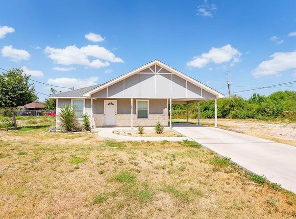 402 Dennis, Del Rio, TX 78840