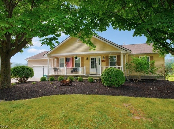 5566 River Road, Madison, OH 44057