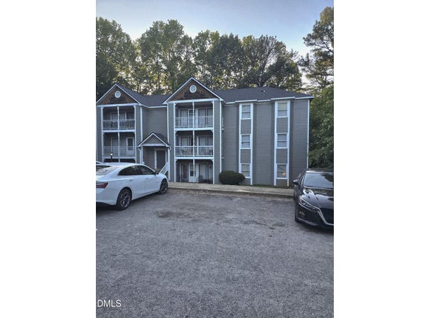 1331 Park Glen Drive, Raleigh, NC 27610