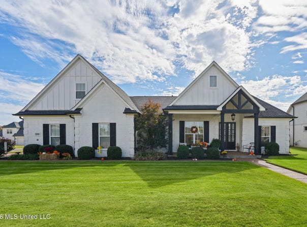 2333 Spring Ridge Drive, Hernando, MS 38632