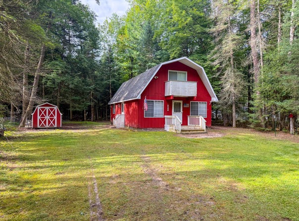 2050 CONTOUR DRIVE, ROSCOMMON, MI 48653