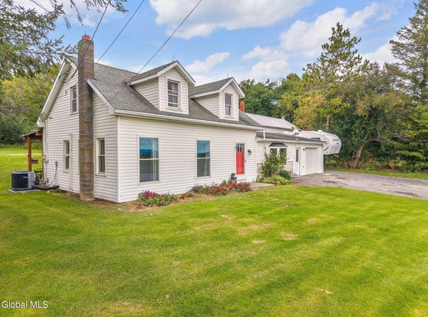 223 Grovenors Corners Road, Cobleskill, NY 12043