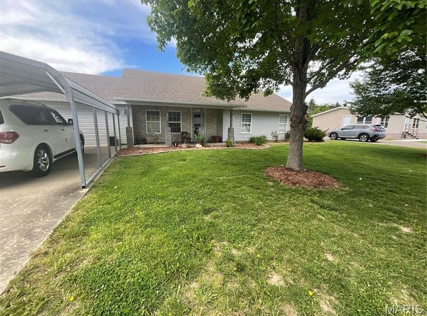 1880 Mary Street, Scott City, MO 63780