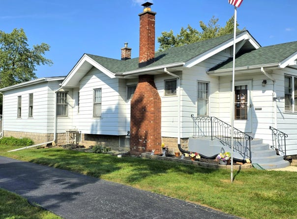 3438 Monroe Street, Lansing, IL 60438