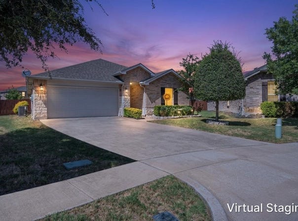 709 Denali Drive, Arlington, TX 76002