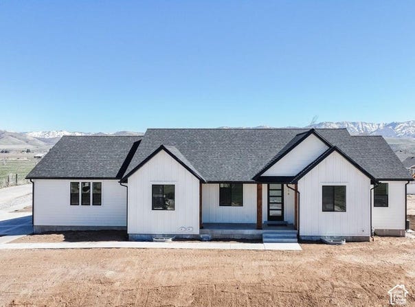 816 S 1100 E, Preston, ID 83263