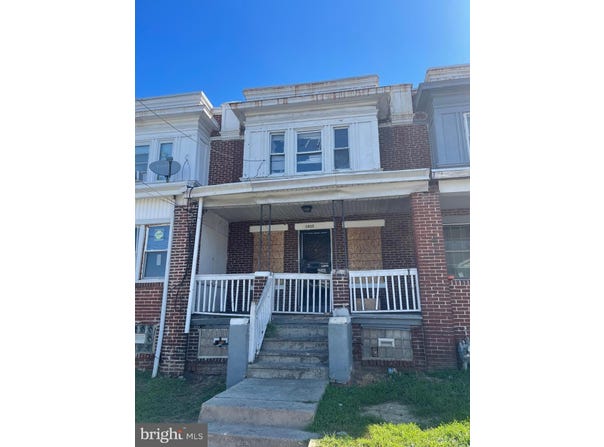 1037 MCDOWELL Avenue, CHESTER, PA 19013