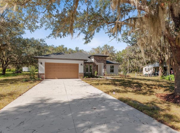 335 MILLER Road, SANFORD, FL 32773