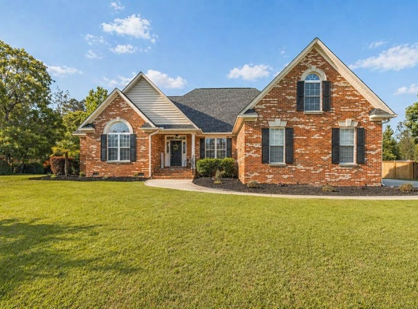 106 Falling Leaf Lane, Elgin, SC 29045