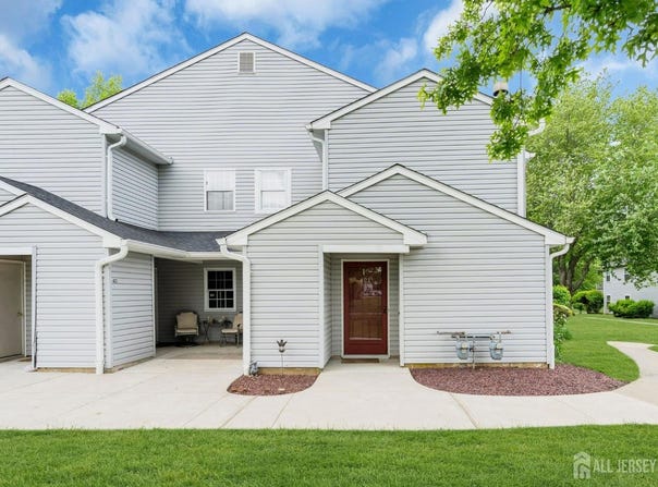 421 Hancock Place, Marlboro, NJ 07751