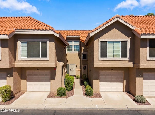 1633 E LAKESIDE Drive, Gilbert, AZ 85234