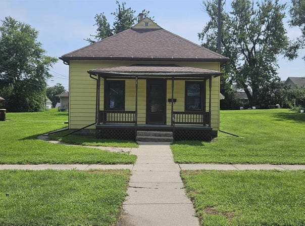 212 E Webster Street, Osceola, IA 50213