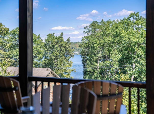 616 Scenic Road, Laconia, NH 03246