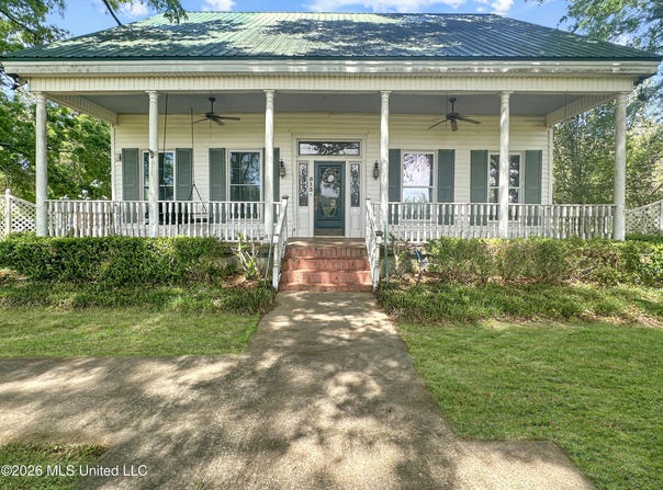 513 Harmony Road, Crystal Springs, MS 39059