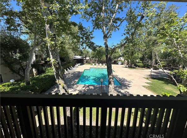 23515 Lyons, Valencia, CA 91355