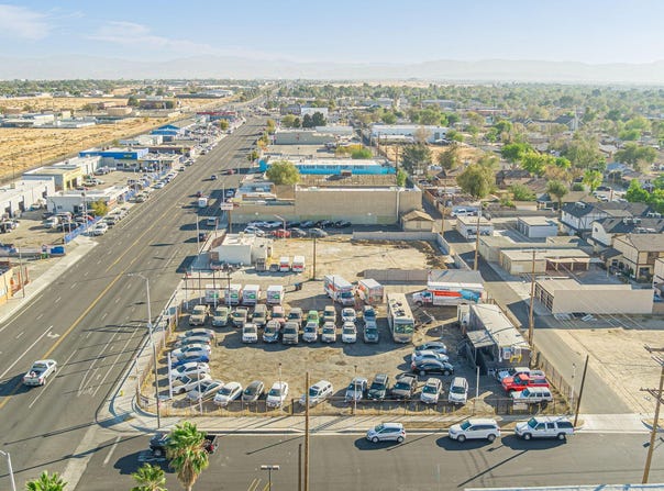 44663 Sierra Highway, Lancaster, CA 93534