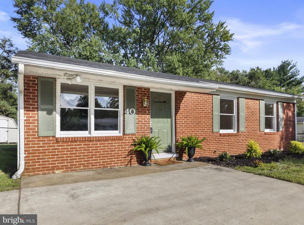 40 LEA Road, COLONIAL BEACH, VA 22443