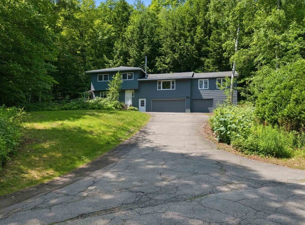 12 Ivy Lane, Plymouth, NH 03264