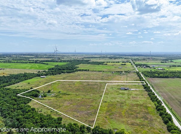 CR 3268 lot: 3, Mount Calm, TX 76673