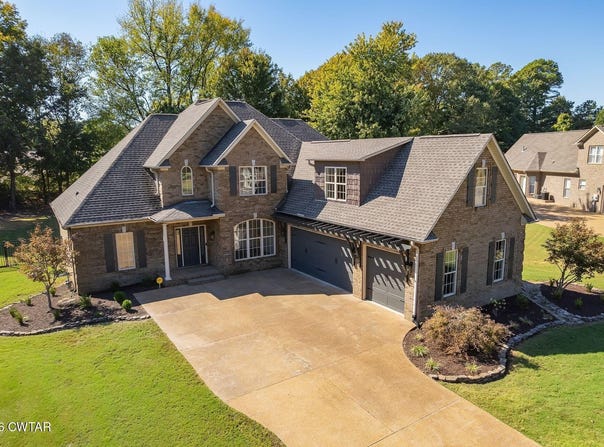 120 Forest Lake Drive, Humboldt, TN 38343