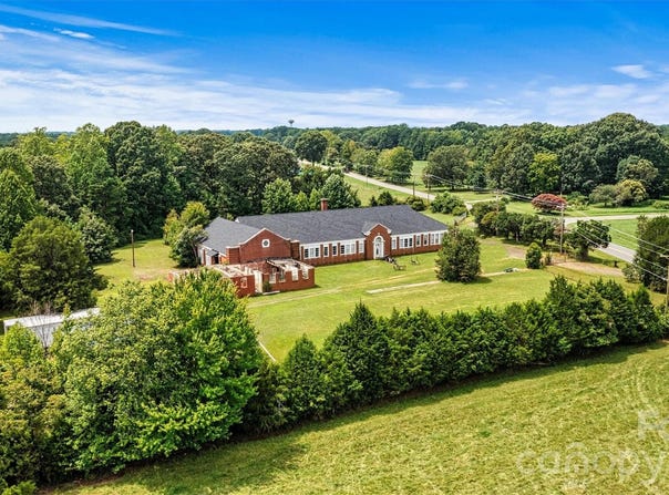 1318 Ostwalt Amity Road, Cleveland, NC 27013